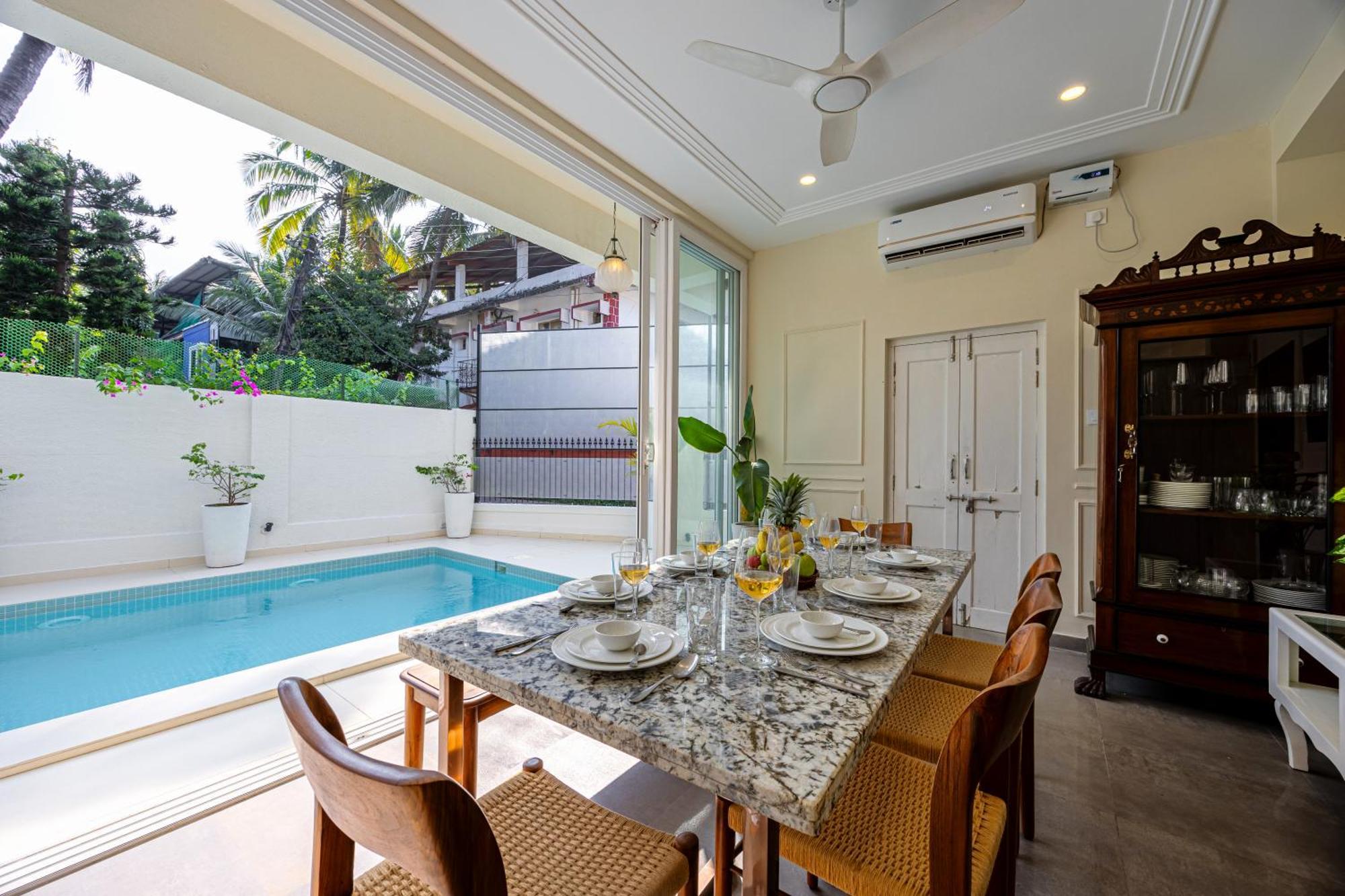 Elivaas 4 Bhk Villa Near Beach With Private Pool & Bar - Casa Boa Vida แคนโดลิม ภายนอก รูปภาพ